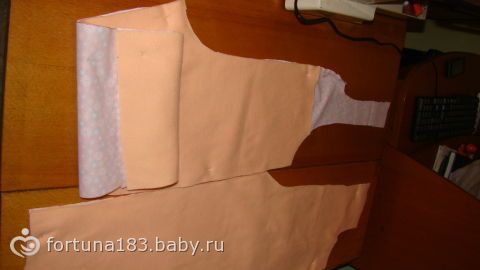 вот такой комбинезон сшила для своей принцессы