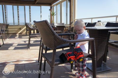 Наша поездка на Крит (беременная на 7-м мес., сынок 1,9 и муж/отец) — много фото.